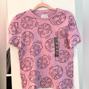 Super Mario Kids T-Shirts - Size Small & Large - New With Tags